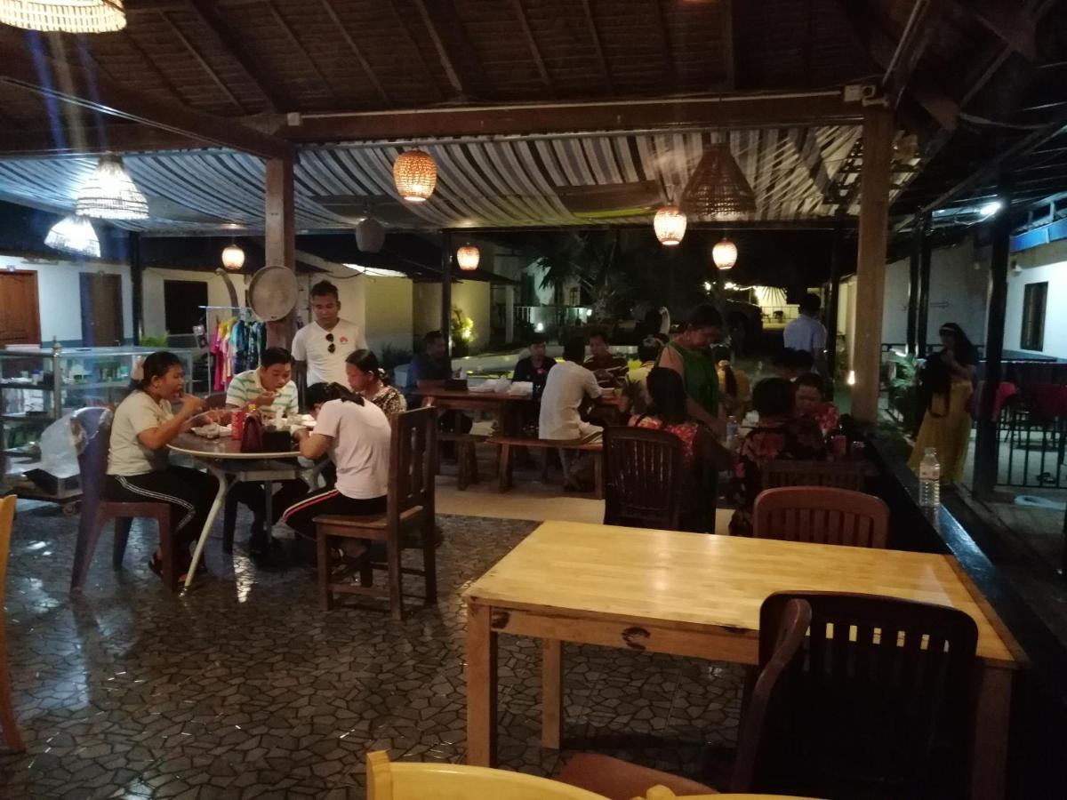 Pat Pat Guesthouse Sihanoukville Luaran gambar
