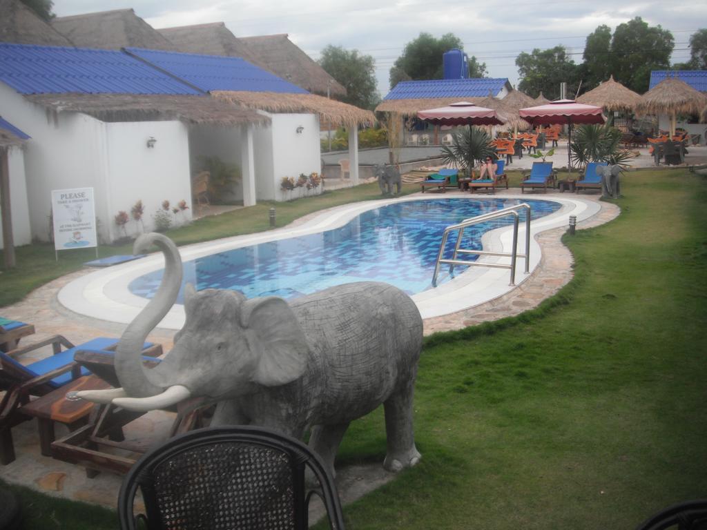 Pat Pat Guesthouse Sihanoukville Luaran gambar