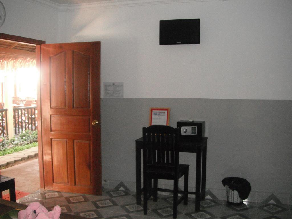 Pat Pat Guesthouse Sihanoukville Luaran gambar