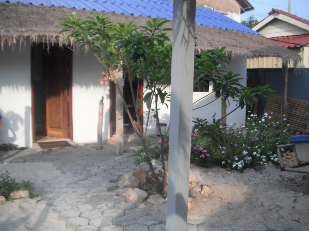 Pat Pat Guesthouse Sihanoukville Luaran gambar